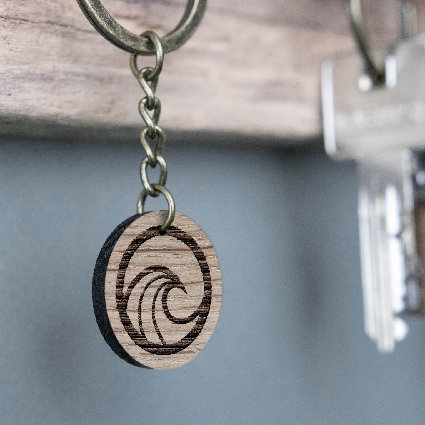 Schlüsselanhänger aus Holz // Welle // Eiche