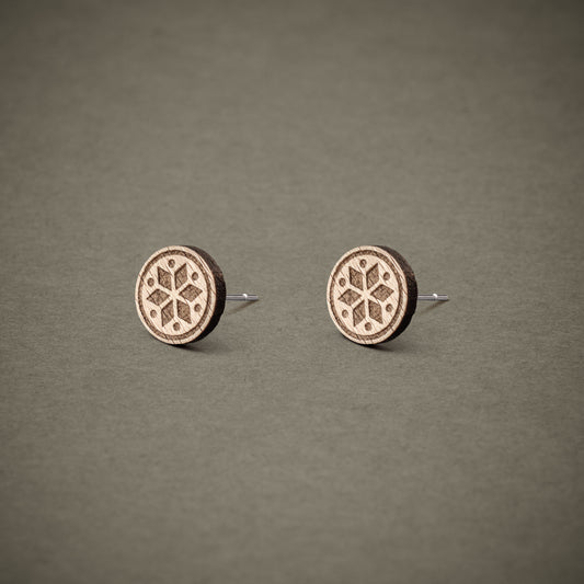 Ohrstecker aus Holz | geometrische Blume hell